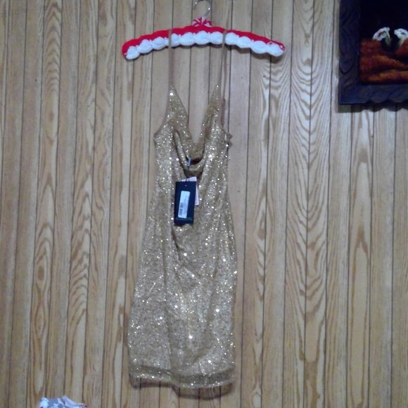 PrettyLittleThing Dresses & Skirts - super pretty party dress!!!